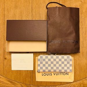 100% AUTHENTIC Louis Vuitton Insolite Wallet in Damier Azur